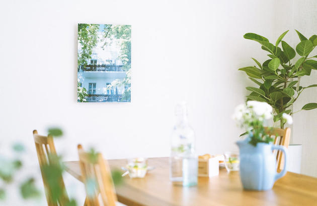 窓がない部屋におすすめ!借景気分でくつろぎ空間に