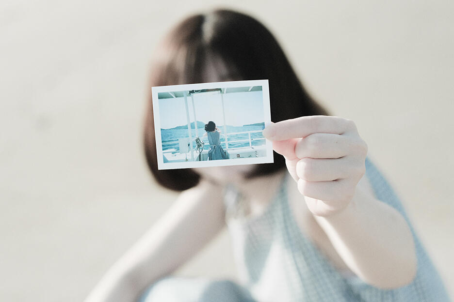 岩倉しおりさんが「写ルンです™︎」を持って旅へ