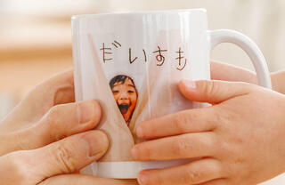 【敬老の日】おじいちゃんおばあちゃんが感涙する、孫の写真入りオリジナルギフト