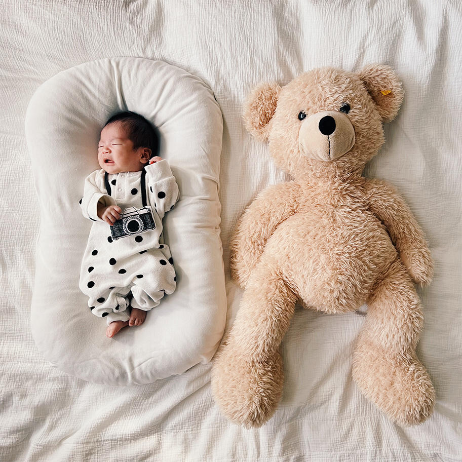 石野千尋さんのマンスリーフォト